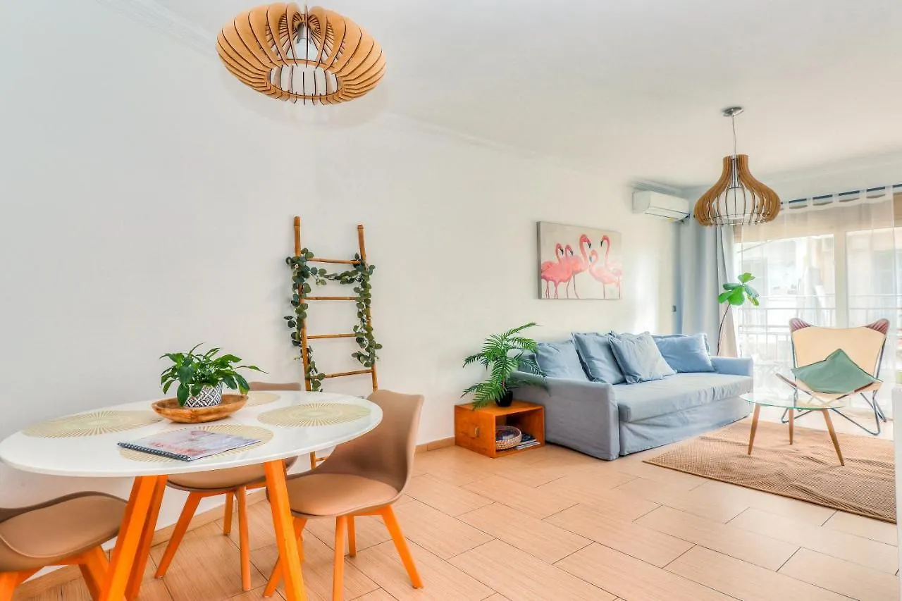 Apartment Traveler Home 85M2 Private Parking Next To Center Thessaloniki