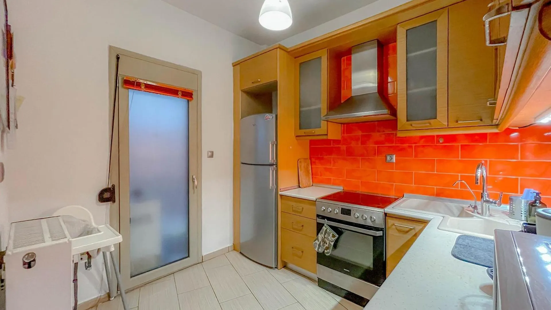 Traveler Home 85M2 Private Parking Next To Center Thessaloniki