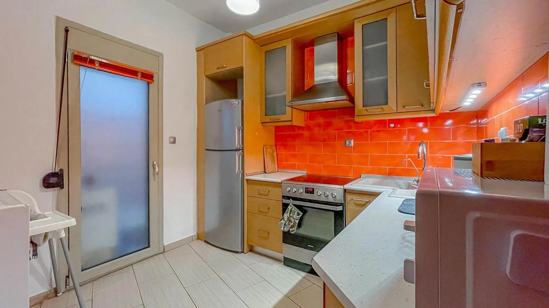 Traveler Home 85M2 Private Parking Next To Center Thessaloniki