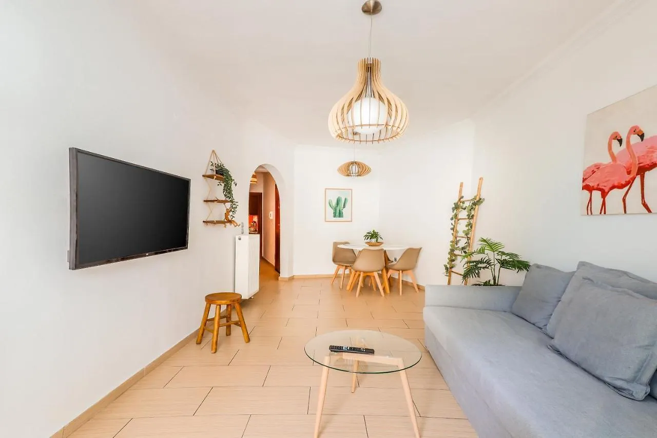 Traveler Home 85M2 Private Parking Next To Center Thessaloniki Appartement