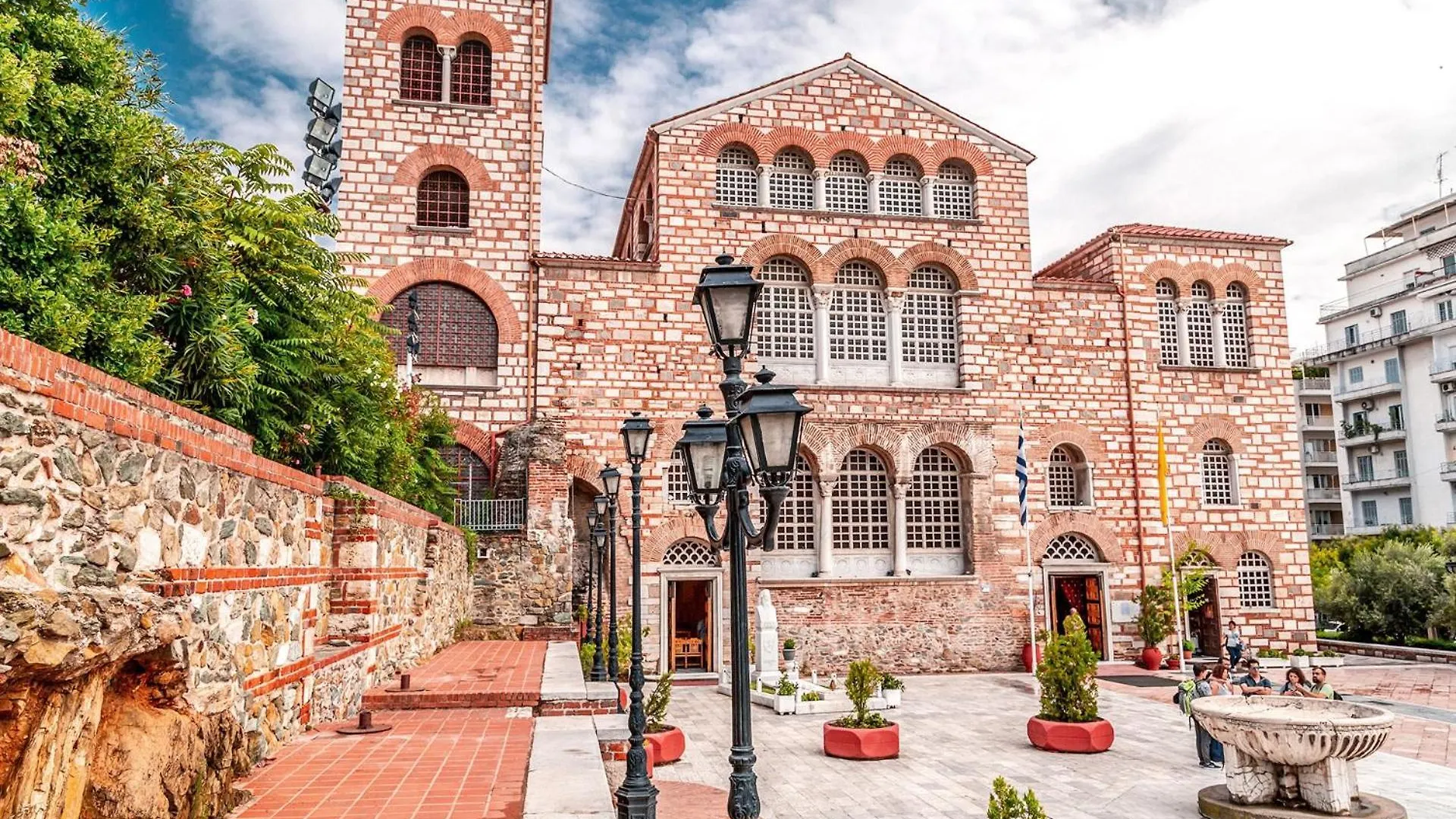 Traveler Home 85M2 Private Parking Next To Center Thessaloniki Appartement